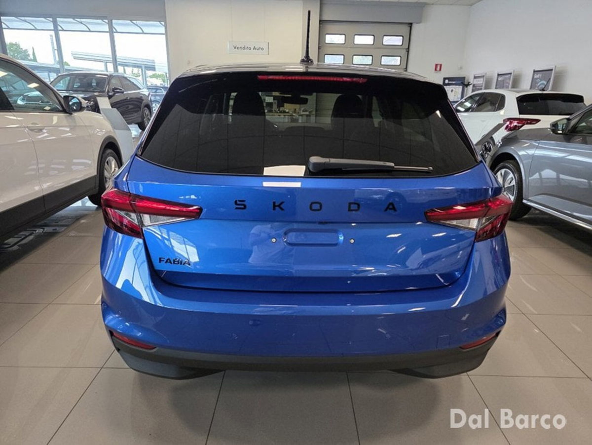 Skoda Fabia 1.0 tsi Be More 115cv dsg (5)
