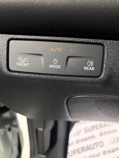 Volkswagen T-Roc 1.5 etsi Style 150cv dsg (16)