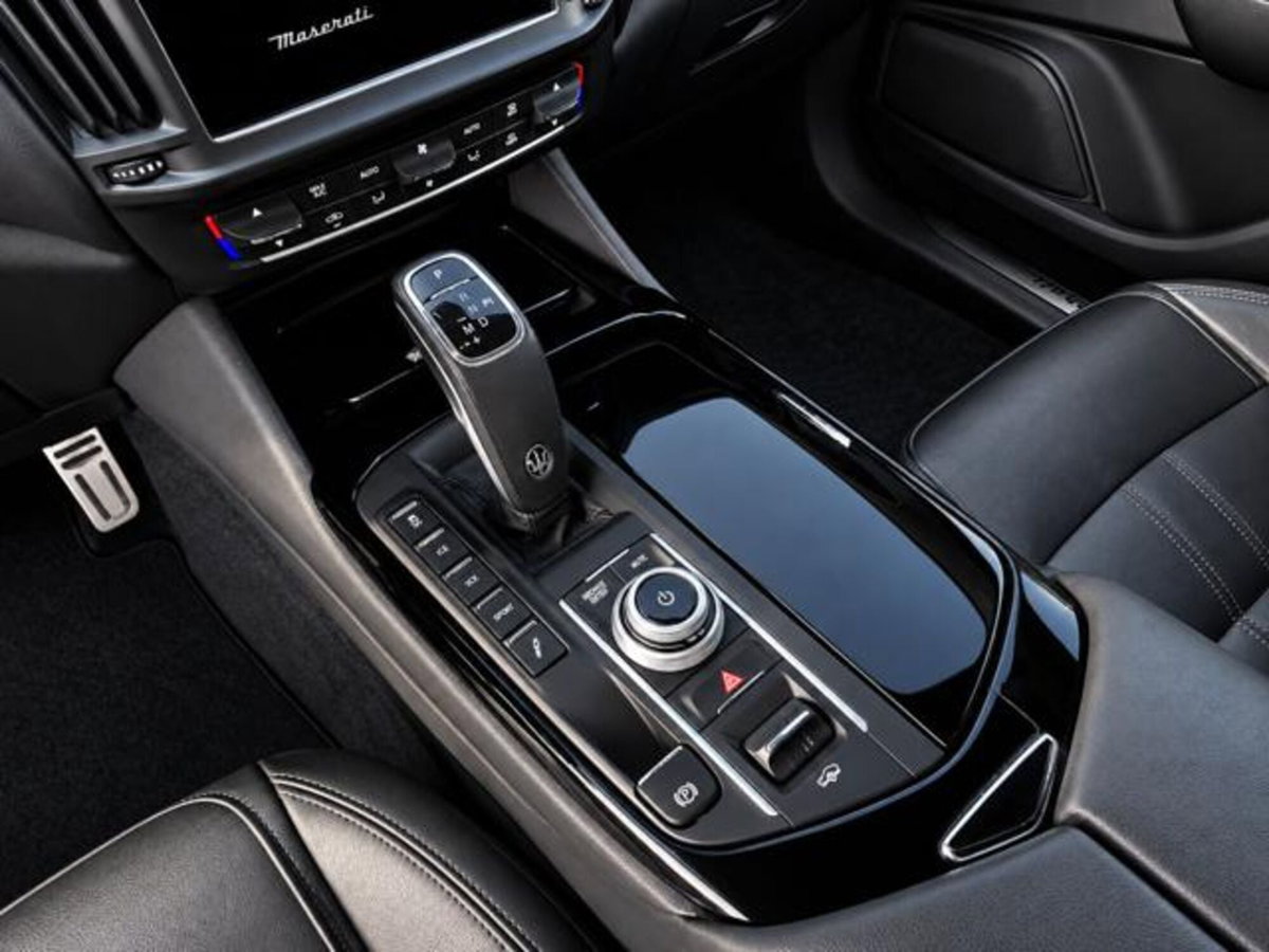 Maserati Levante Levante V6 AWD Gransport (13)