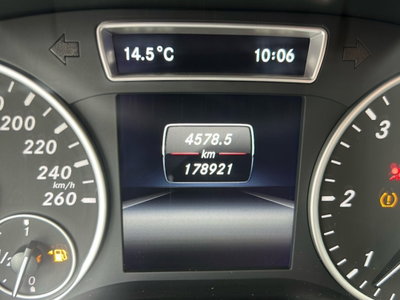 Mercedes-Benz GLA SUV 180 CDI Executive (15)