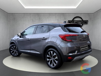 Renault Captur Plug-in Hybrid E-Tech 160 CV Techno (6)