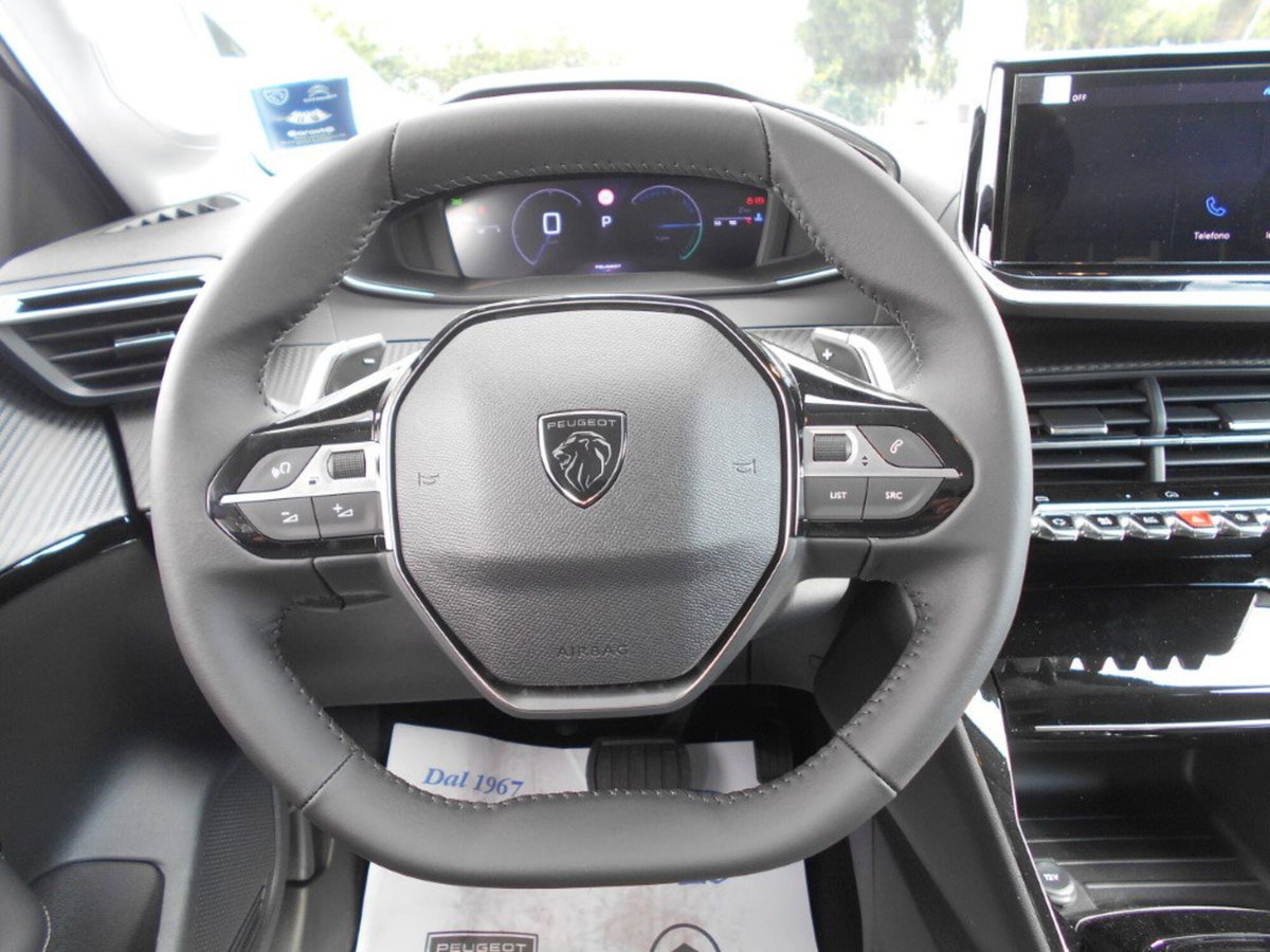 Peugeot 208 motore elettrico 136 CV 5 porte Allure Pack (13)