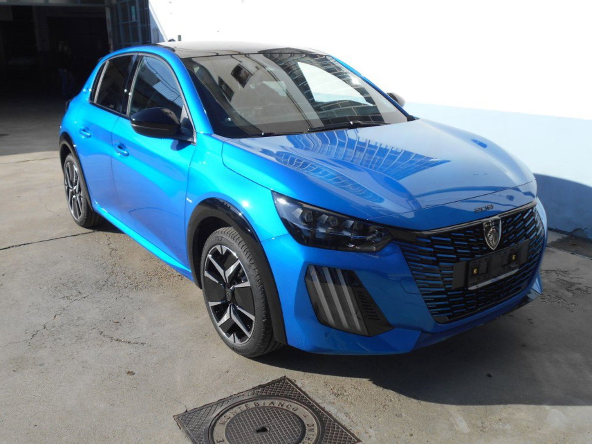 Peugeot 208 motore elettrico 136 CV 5 porte Allure Pack (3)