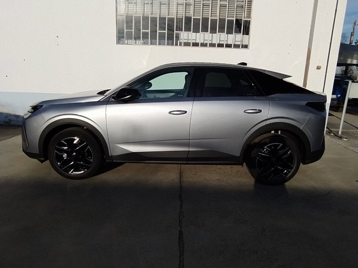 Peugeot 3008 1.2 hybrid Allure 145cv e-dcs6 (9)