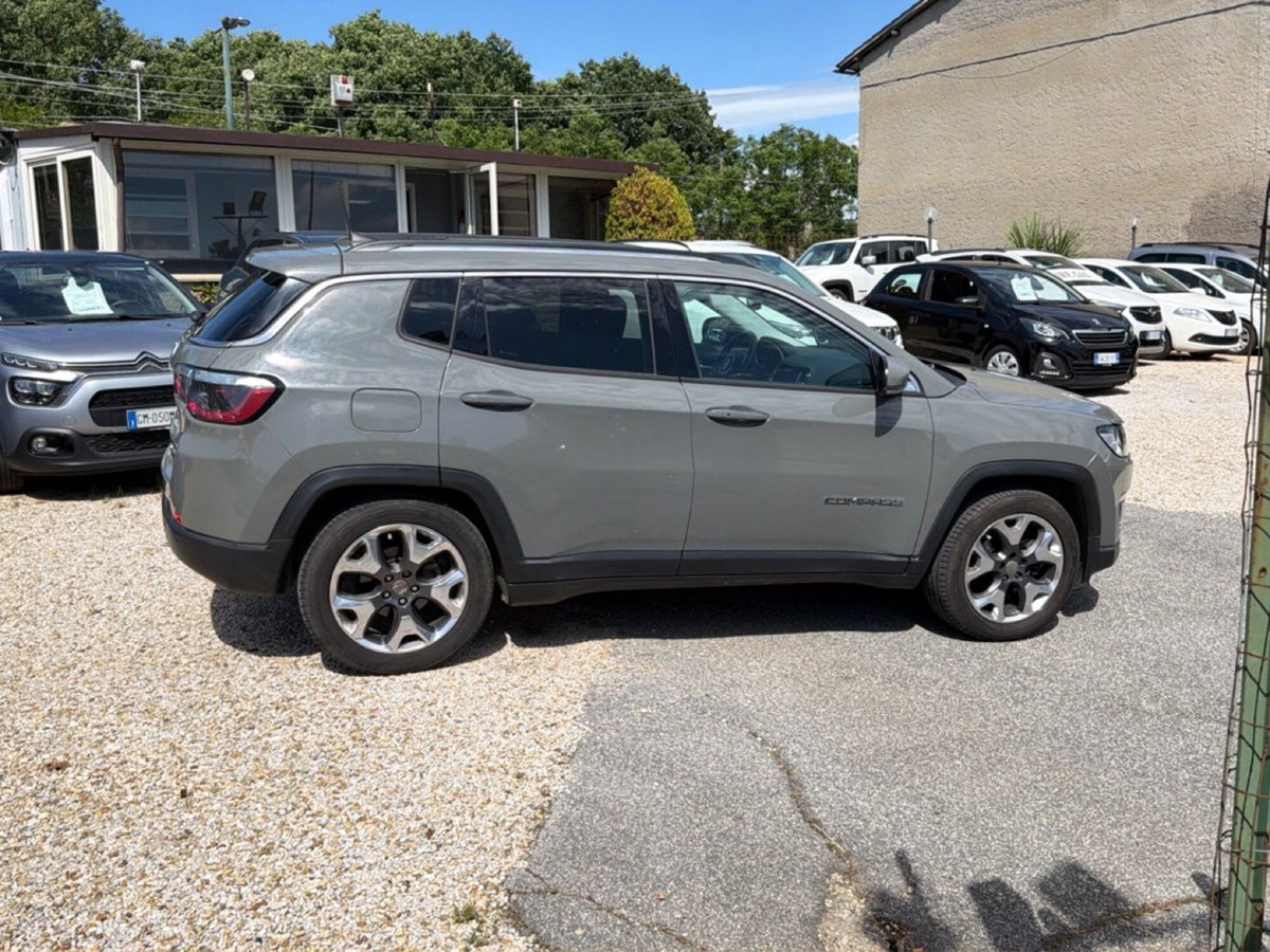 Jeep Compass 1.6 Multijet II 2WD Limited (6)
