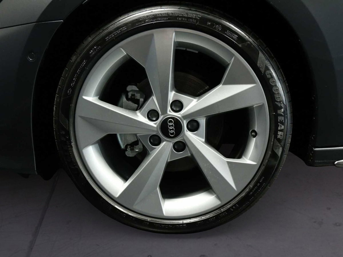 Audi A3 Sportback 35 TDI S tronic S line edition (8)