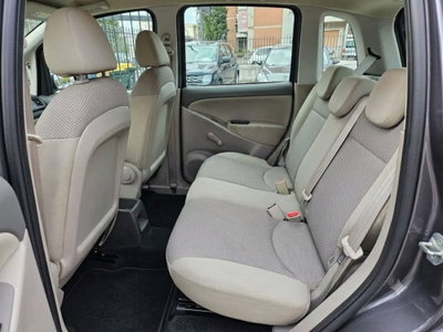 Fiat Idea 1.4 16V Dynamic (11)