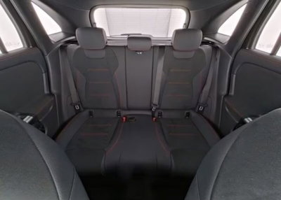 Mercedes-Benz GLA SUV 180 Automatic Premium (9)