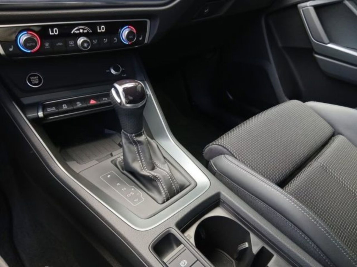 Audi Q3 Sportback 35 TFSI S line edition (18)
