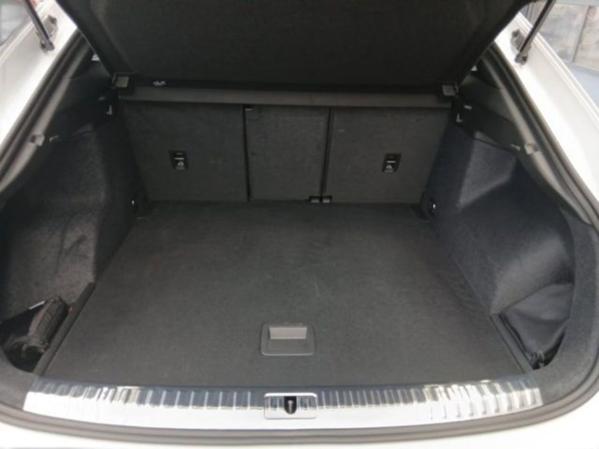 Audi Q3 Sportback 35 TFSI S line edition (20)