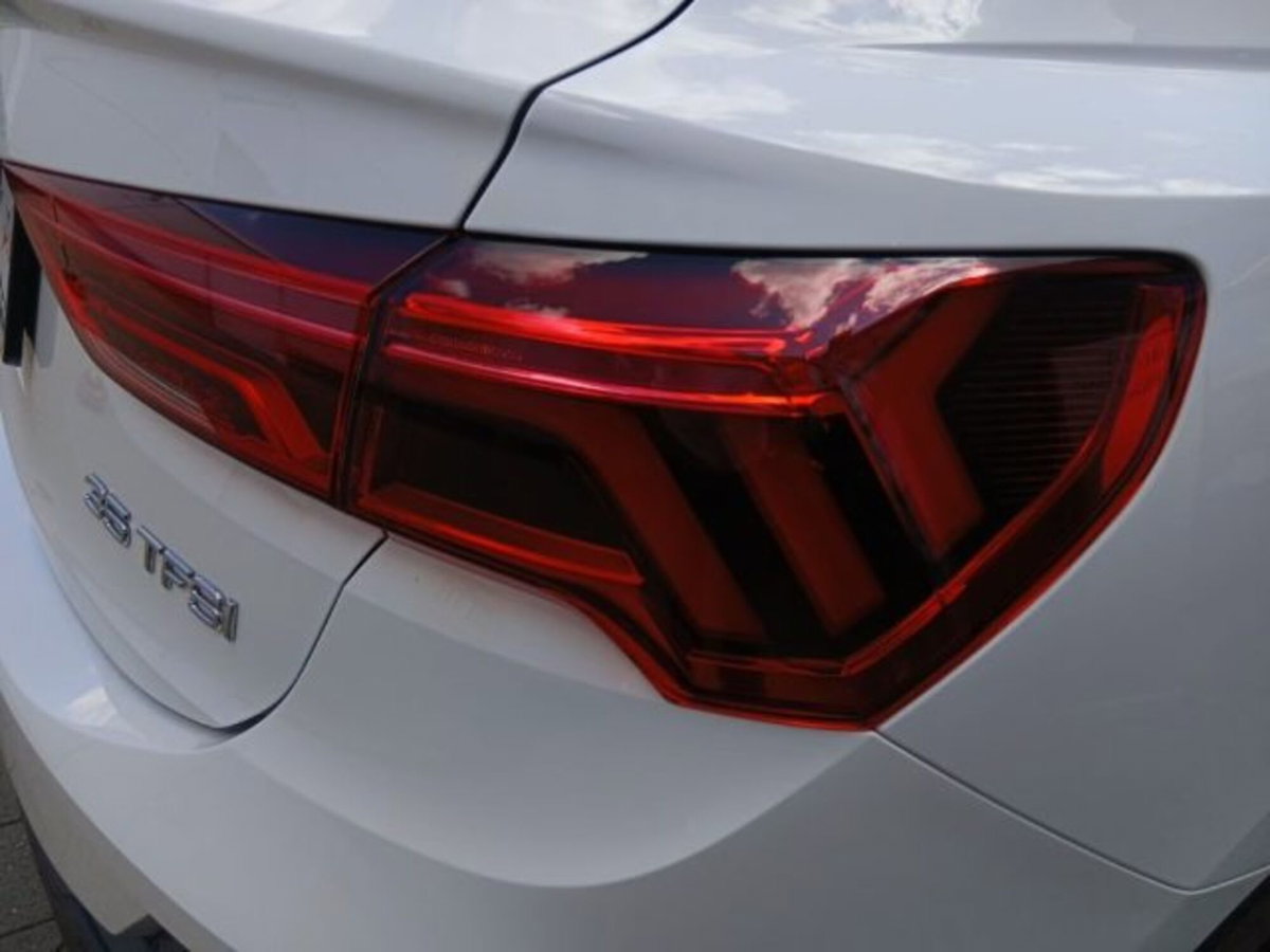 Audi Q3 Sportback 35 TFSI S line edition (8)