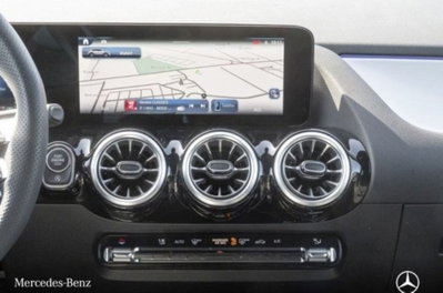Mercedes-Benz GLA SUV 180 d AMG Line Premium Plus auto (11)
