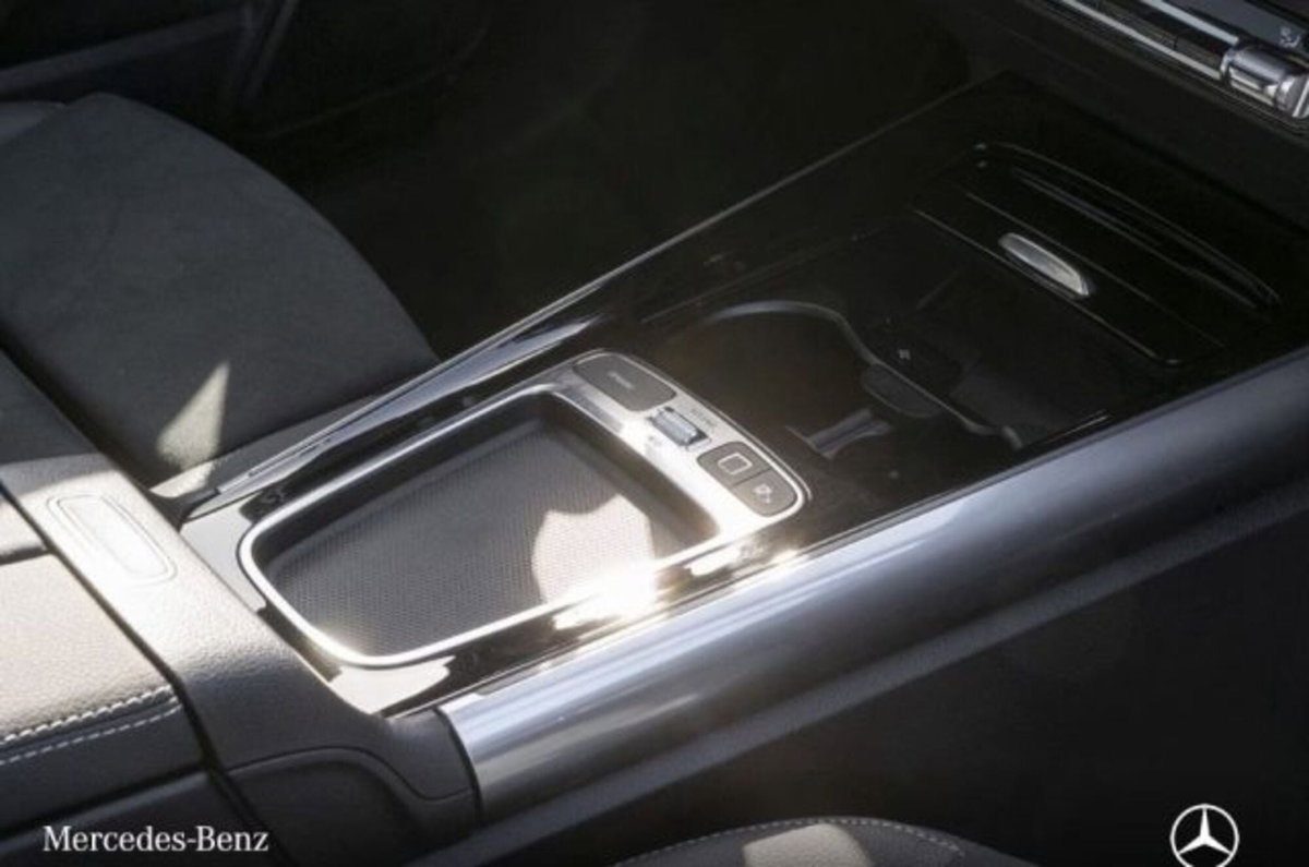 Mercedes-Benz GLA SUV 180 d AMG Line Premium Plus auto (12)