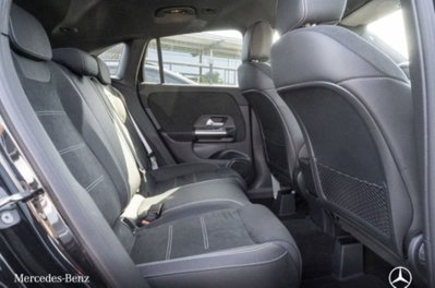 Mercedes-Benz GLA SUV 180 d AMG Line Premium Plus auto (8)