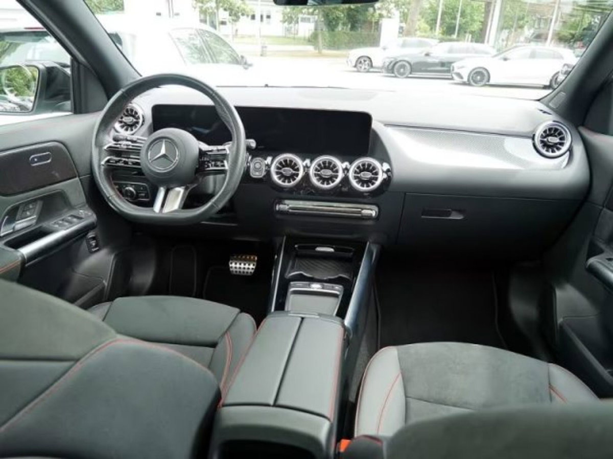 Mercedes-Benz GLA SUV 200 d AMG Line Premium Plus 4matic auto (7)