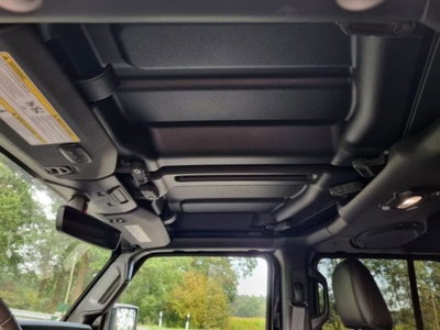 Jeep Wrangler Unlimited 2.0 Turbo Sahara (16)