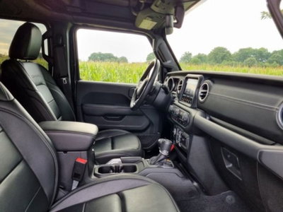 Jeep Wrangler Unlimited 2.0 Turbo Sahara (18)