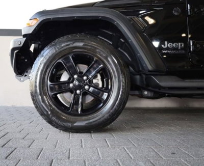 Jeep Wrangler Unlimited 3.6 V6 Rubicon Auto (4)