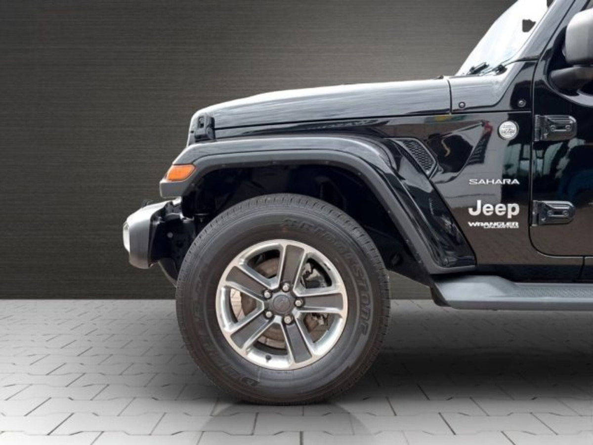 Jeep Wrangler Unlimited 2.0 Turbo Sahara (16)
