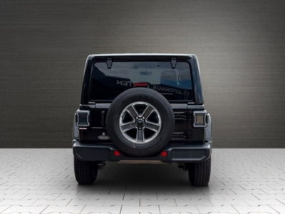Jeep Wrangler Unlimited 2.0 Turbo Sahara (4)