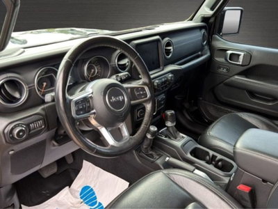 Jeep Wrangler Unlimited 2.0 Turbo Sahara (9)