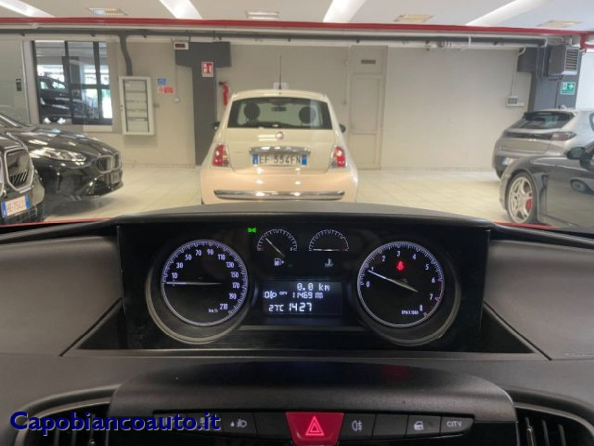 Lancia Ypsilon 1.2 69 CV 5 porte Silver (11)