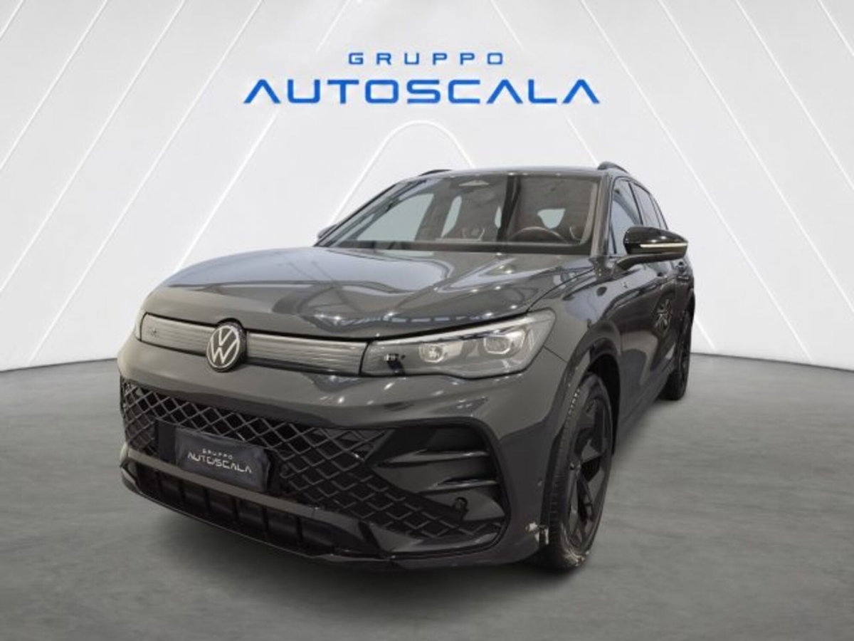 Volkswagen Tiguan Allspace 2.0 tdi R-Line 150cv dsg