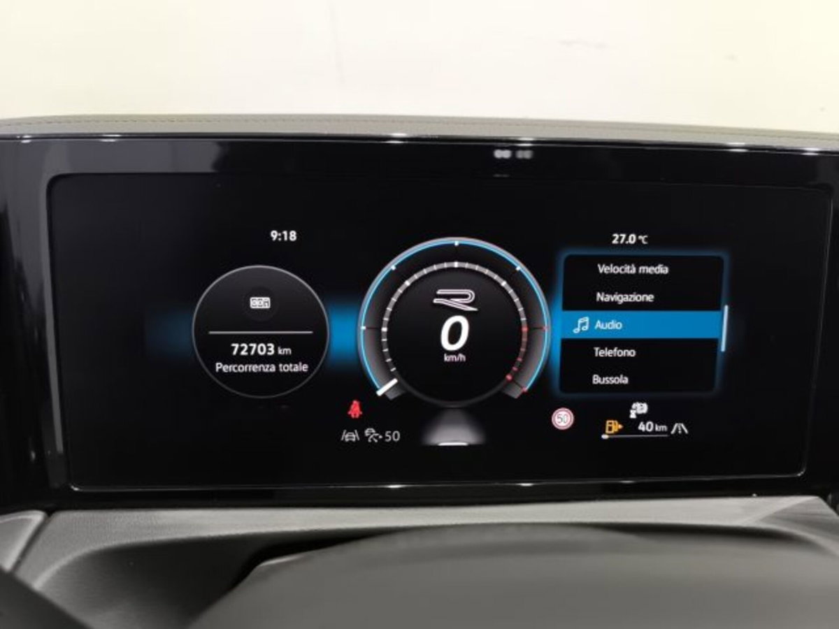 Volkswagen Tiguan Allspace 2.0 tdi R-Line 150cv dsg (10)
