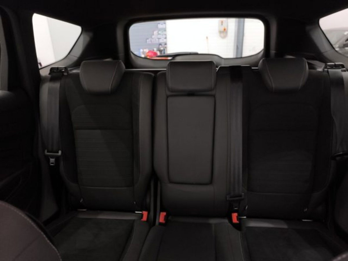 Ford Kuga 1.5 TDCI 120 CV S&S 2WD ST-Line (19)
