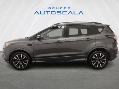 Ford Kuga 1.5 TDCI 120 CV S&S 2WD ST-Line (3)