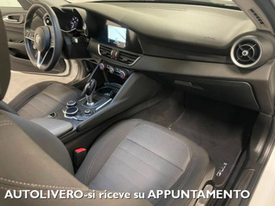 Alfa Romeo Giulia 2.2 Turbodiesel 150 CV AT8 Business (10)