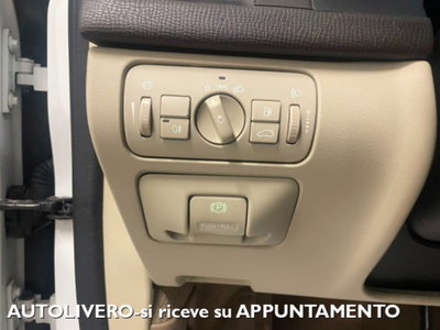 Volvo XC60 D5 AWD Kinetic (18)