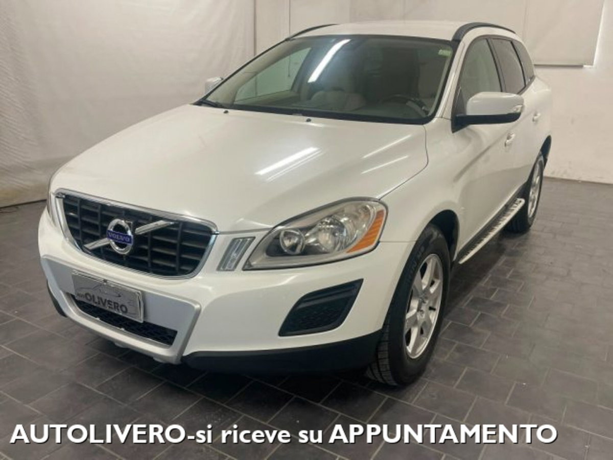 Volvo XC60 D5 AWD Kinetic (2)