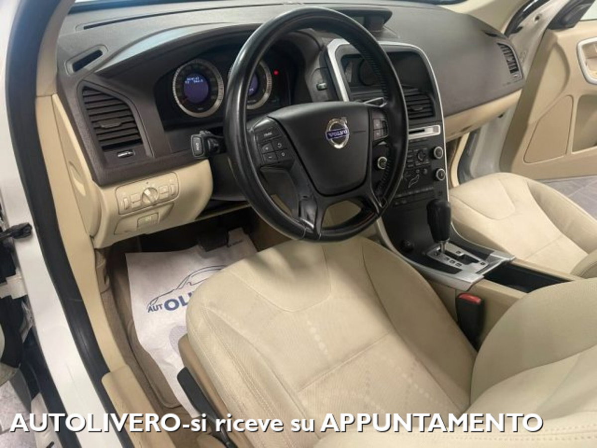 Volvo XC60 D5 AWD Kinetic (6)