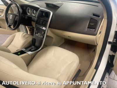 Volvo XC60 D5 AWD Kinetic (9)