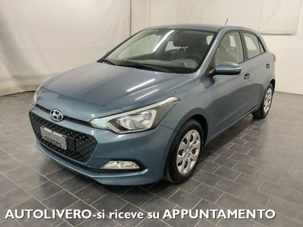 Hyundai i20 1.2 84 CV 5 porte Classic (2)