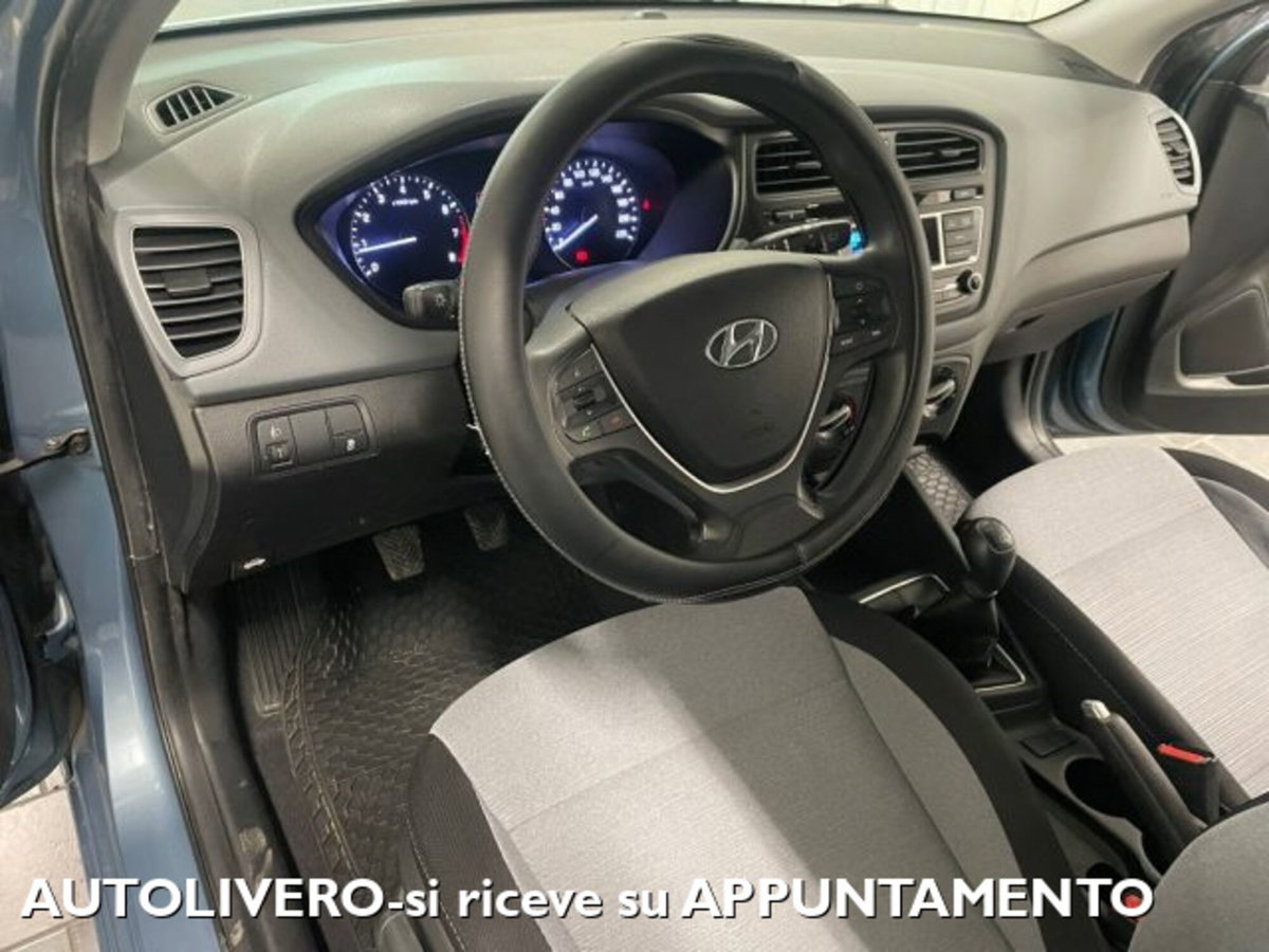 Hyundai i20 1.2 84 CV 5 porte Classic (6)