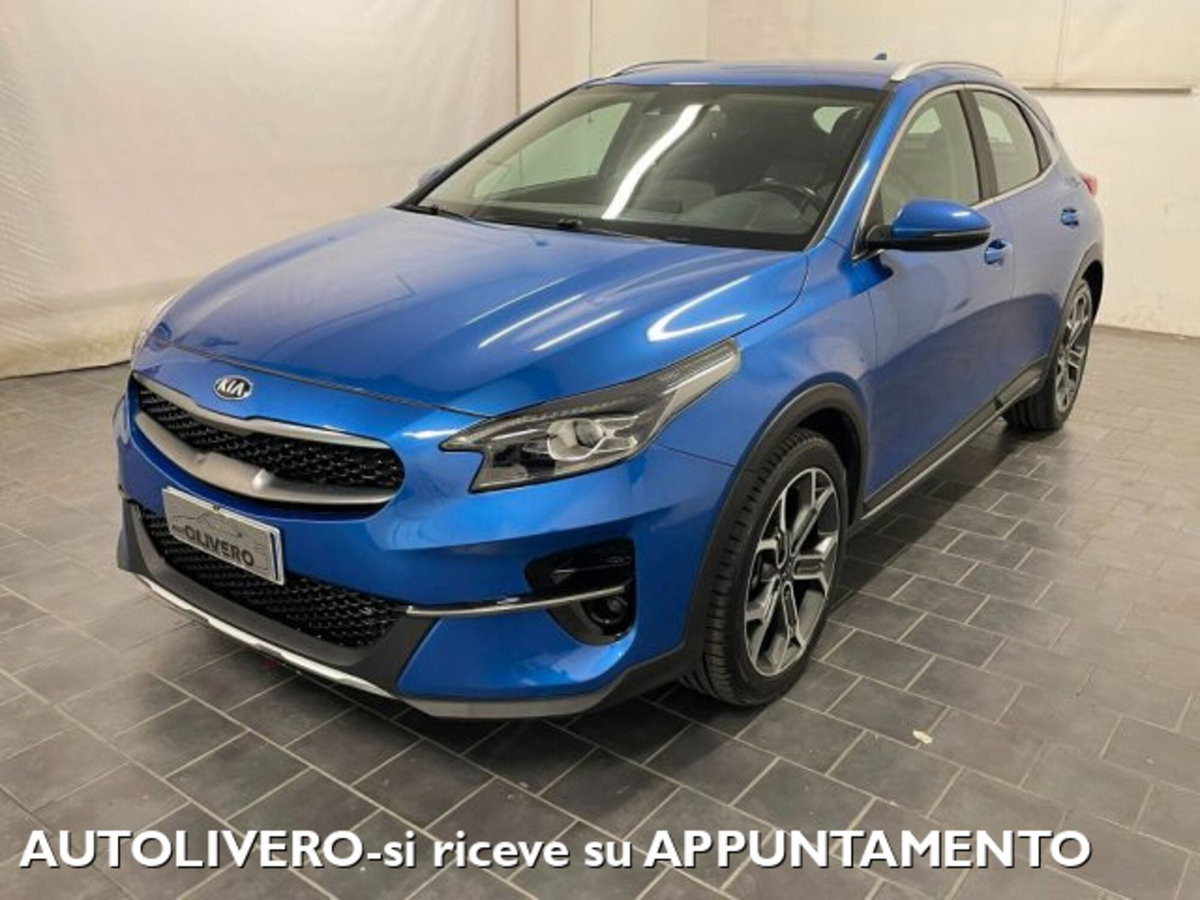 Kia XCeed 1.0 t-gdi Business (2)