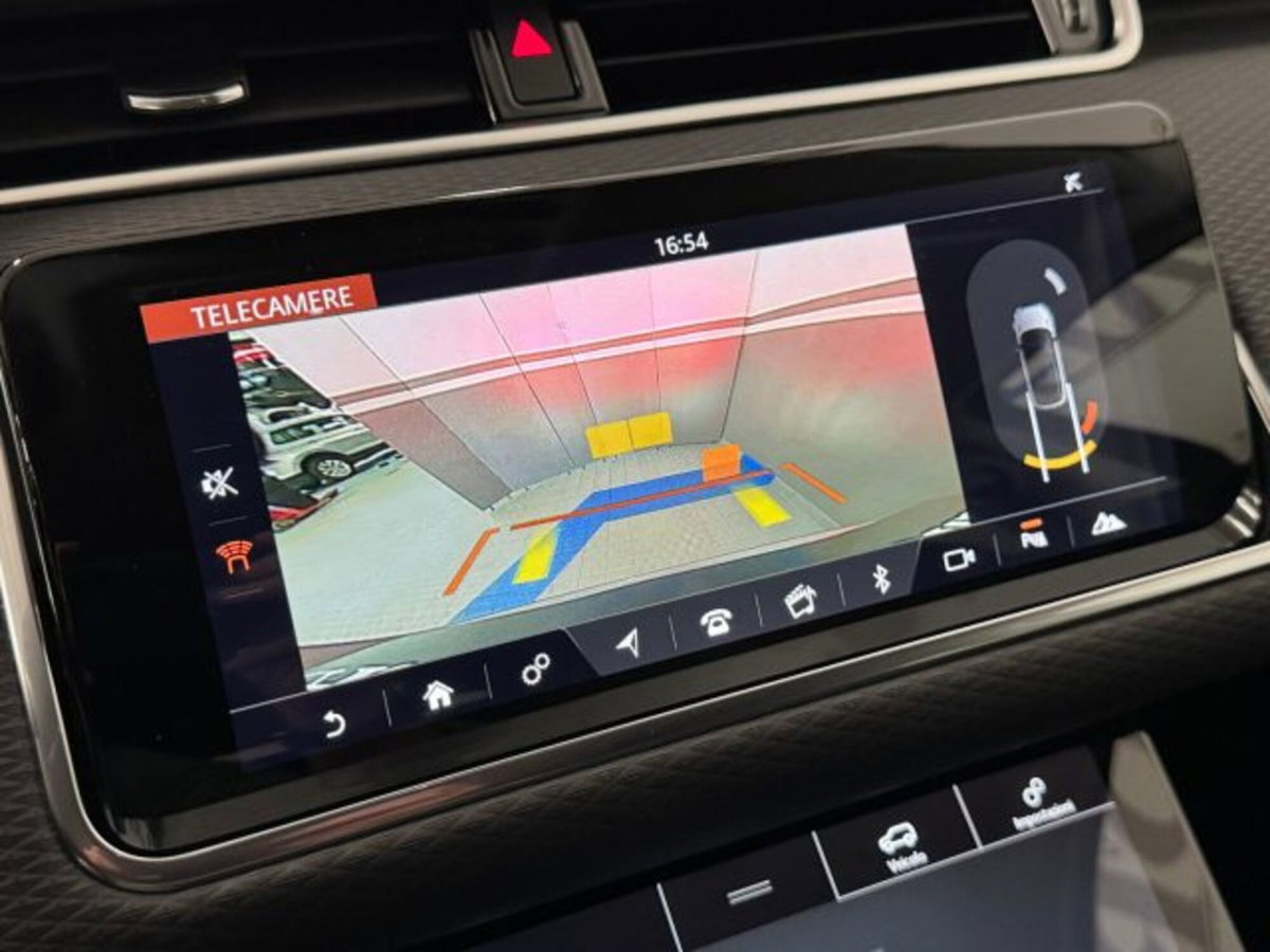 Land Rover Range Rover Evoque 1.5 I3 PHEV 300 CV AWD Auto (18)