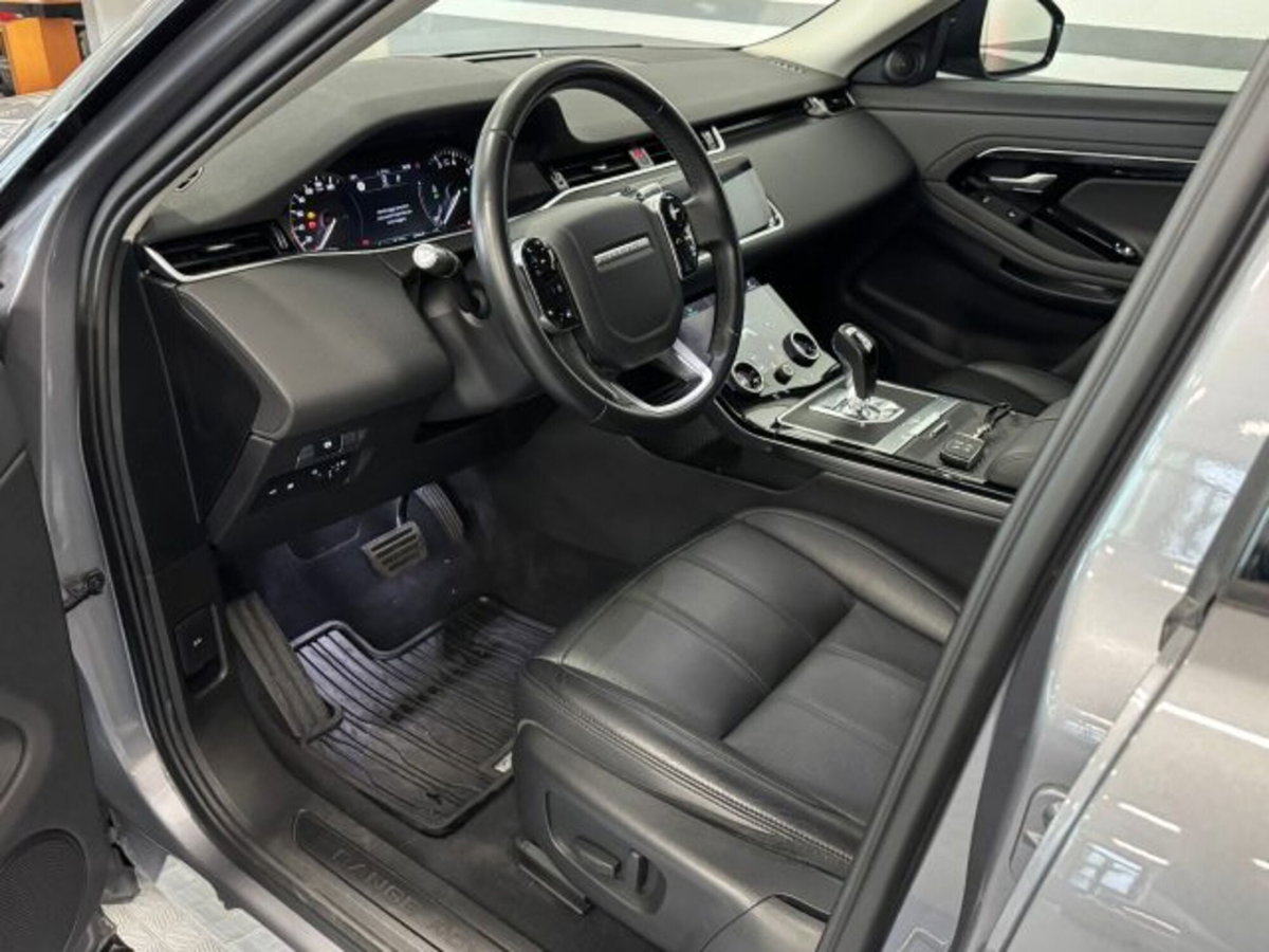 Land Rover Range Rover Evoque 1.5 I3 PHEV 300 CV AWD Auto (9)