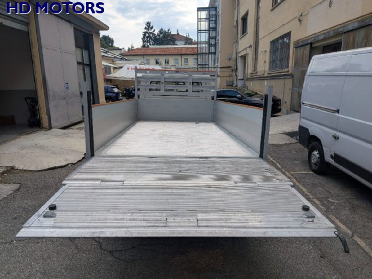 Citroen Jumper Telaio 35 BlueHDi 140 S&S PLM Cabinato Heavy Business (10)
