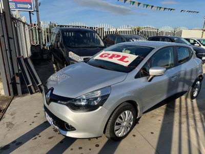 Renault Clio 1.2 75CV GPL 5 porte Wave (4)
