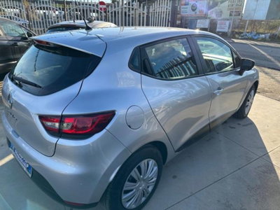 Renault Clio 1.2 75CV GPL 5 porte Wave (7)