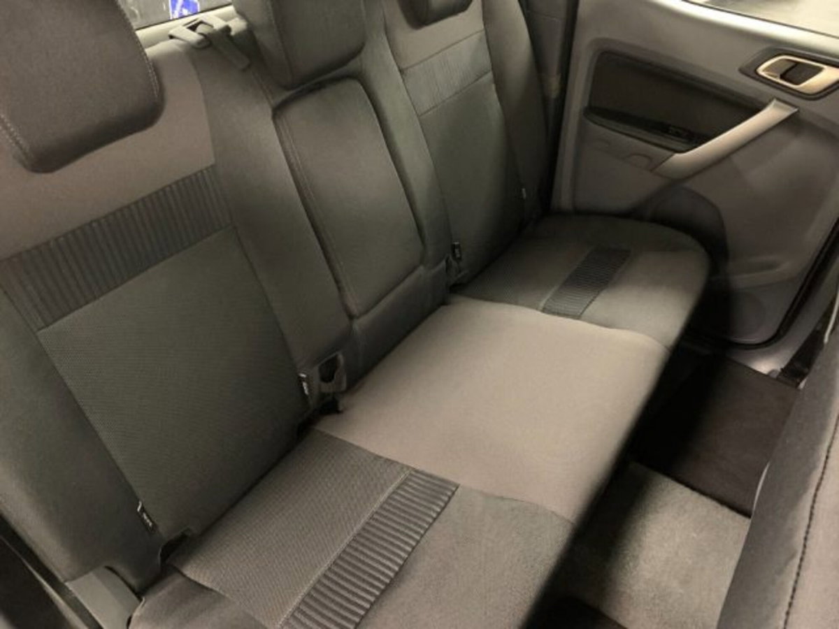 Ford Ranger Pick-up Ranger 2.2 TDCi Doppia Cabina XLT 5pt. (16)
