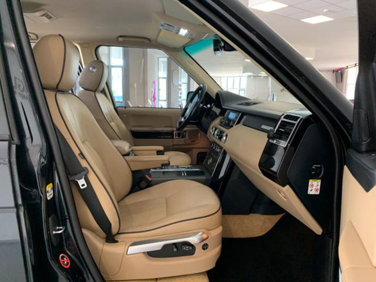 Land Rover Range Rover 4.4 TDV8 HSE (11)