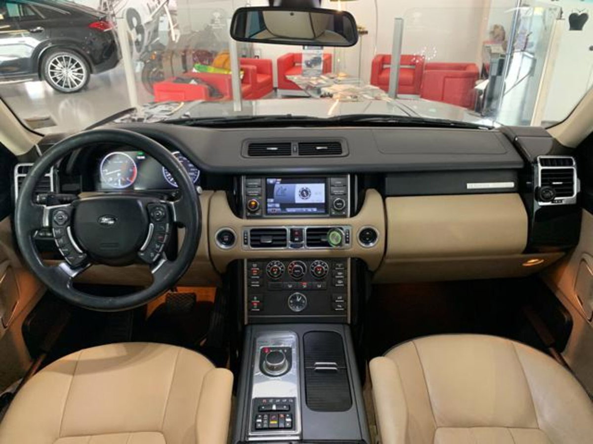 Land Rover Range Rover 4.4 TDV8 HSE (12)