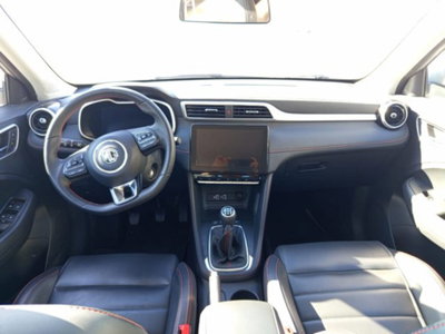 Mg ZS ZS 1.5 Luxury (13)