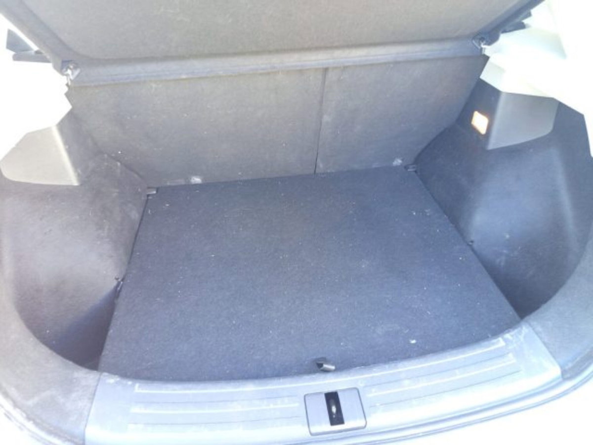 Mg ZS ZS 1.5 Luxury (6)