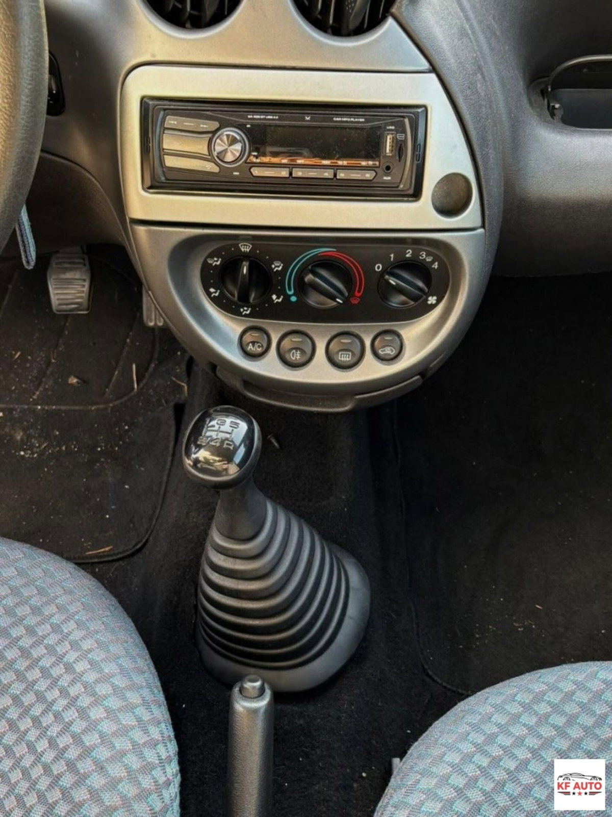 Ford Ka 1.3 Collection (9)