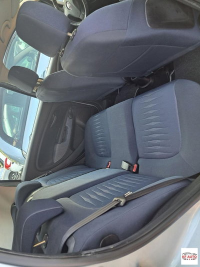 Fiat Grande Punto 1.4 GPL 5 porte Dynamic (9)